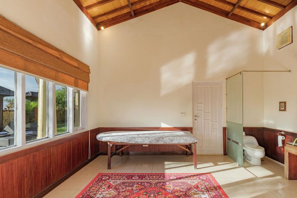 Private One Bedroom Villa With Private Pool and Garden