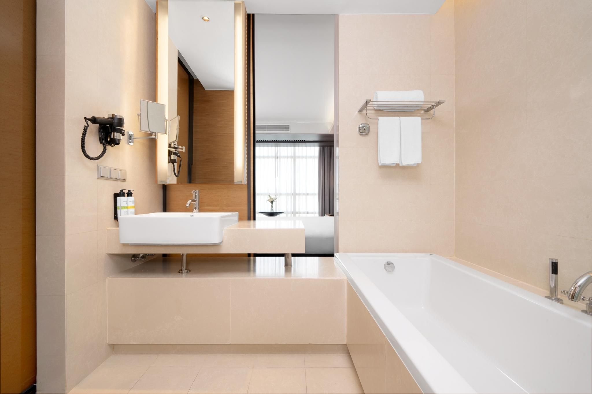 undefined Pullman Bangkok King Power 9