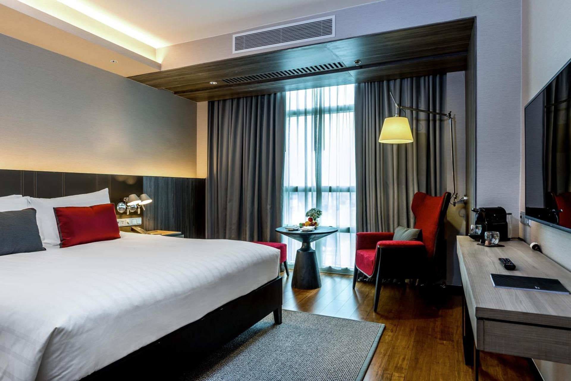 Executive Room 1 King Bed
