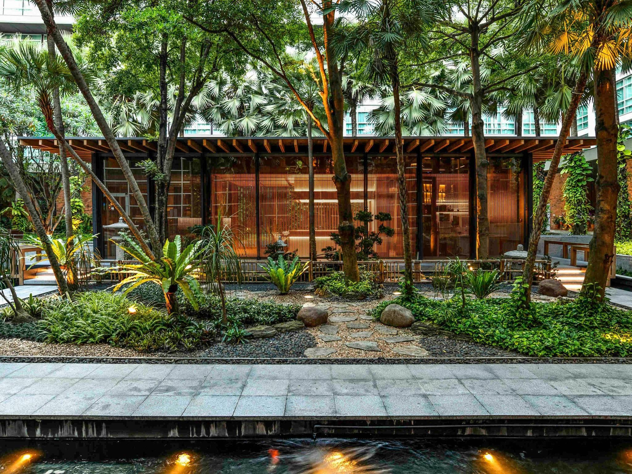 undefined Pullman Bangkok King Power Hotel 2