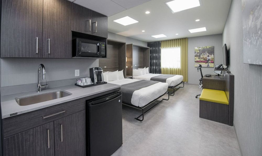 Hotel & Suites Le Dauphin Quebec Room (Distinction) 2