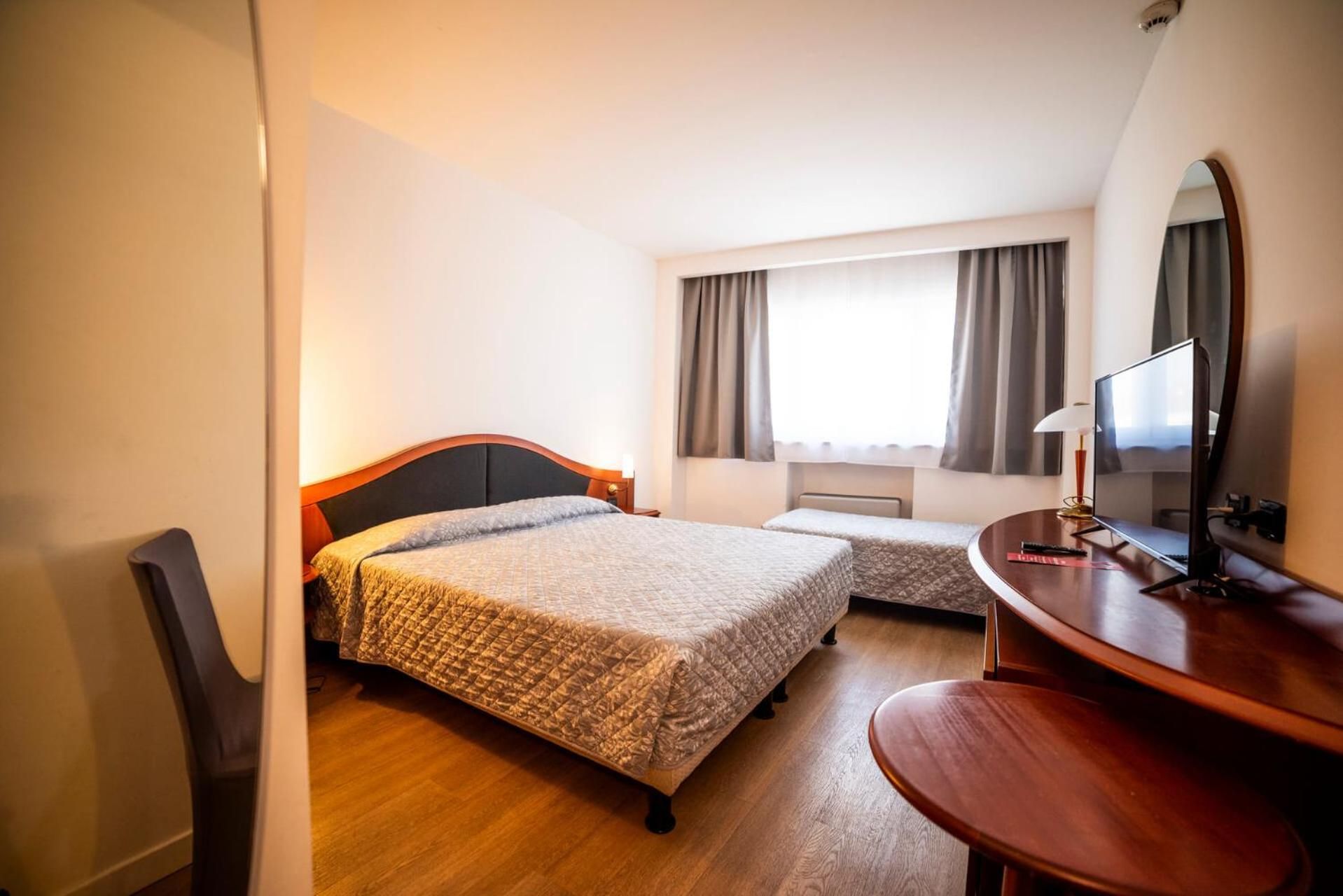 Hotel Donizetti Triple Room 7