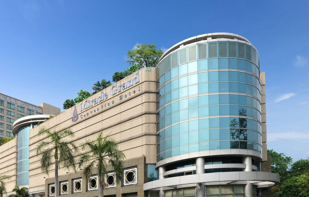 undefined Miracle Grand Convention Hotel 2