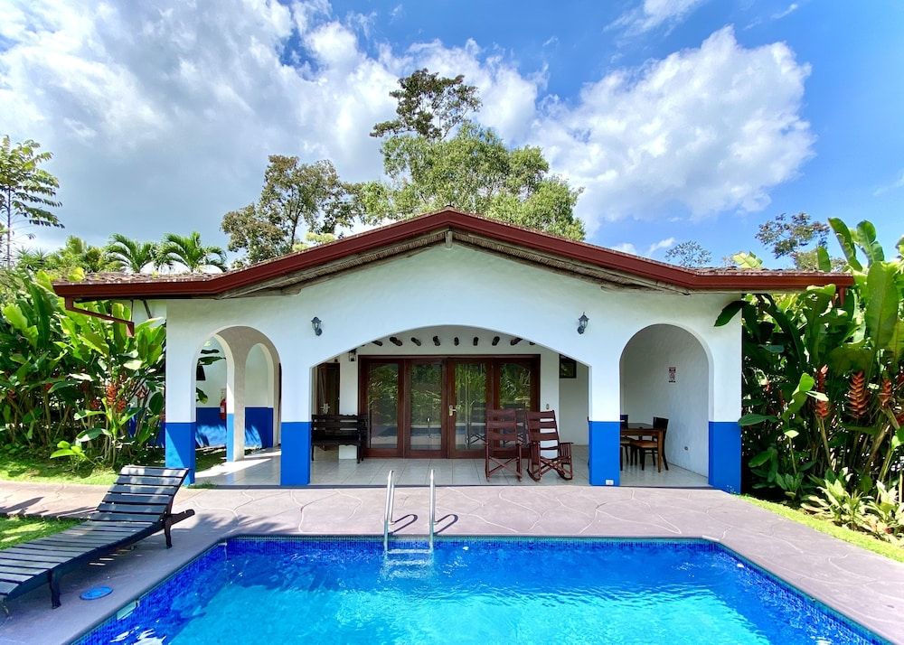 undefined Hotel Mountain Paradise 2