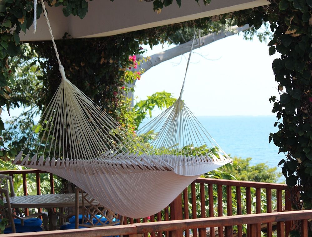 Luxury Villa Supreme, Oceanfront, 1 Bedroom