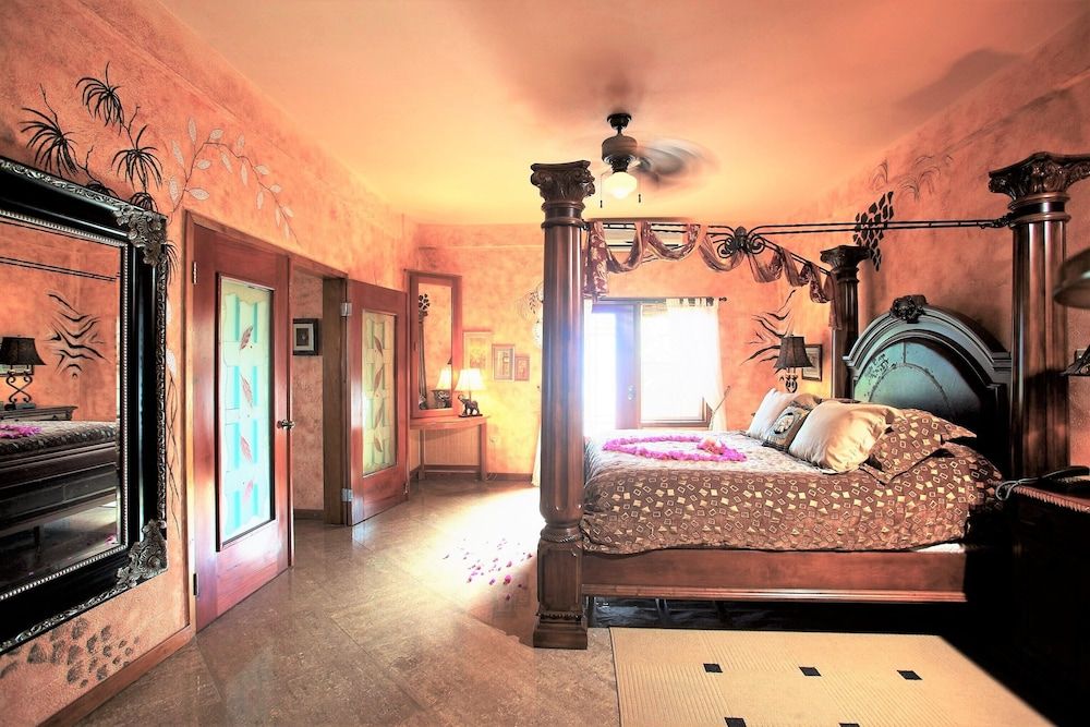 Honeymoon Villa, 1 King Bed, Oceanfront