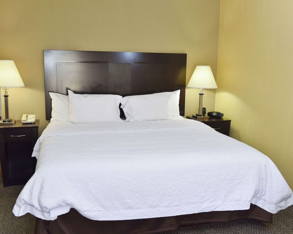 Studio, 1 King Bed, Accessible, Non Smoking