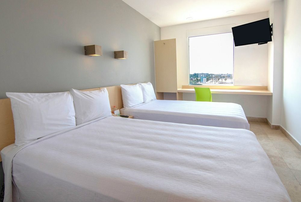 One Coatzacoalcos Forum Superior Room, 2 Double Beds 2