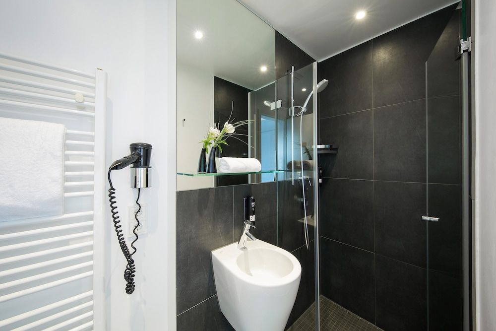 undefined Hotel LINDEMANN'S Berlin 9