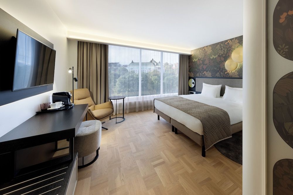 Superior Double Room, City View