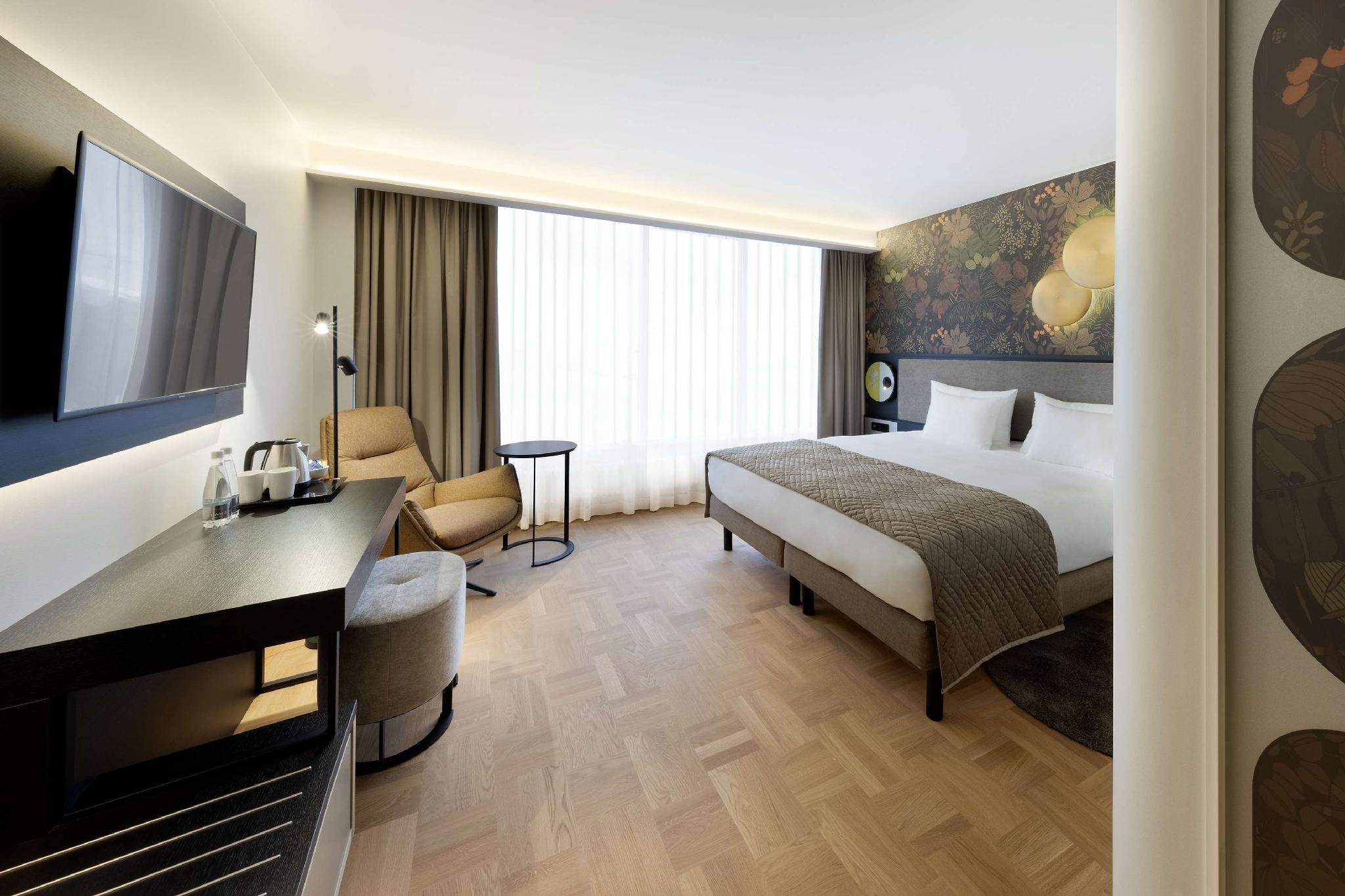 1 Queen Bed, Nonsmoking, Standard Room, Kettle, Air Conditioning