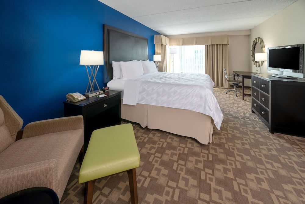 Standard Room, 1 King Bed