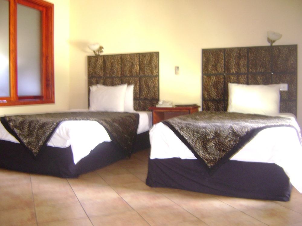 Chrismar Hotel Livingstone Junior Suite, 1 Queen Bed 2