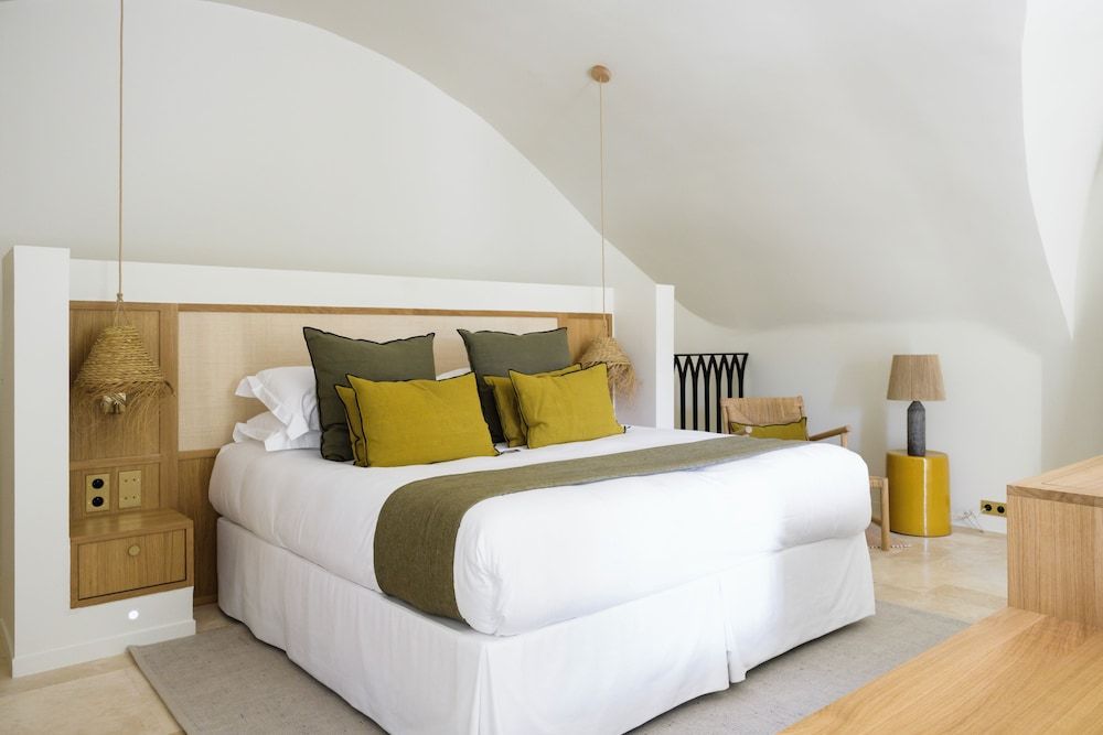 Le Couvent des Minimes, Un Hôtel & Spa L'Occitane en Provence Suite Victorine 2