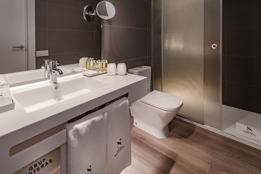 Hotel Playafels Standard Double Room Single Use 4