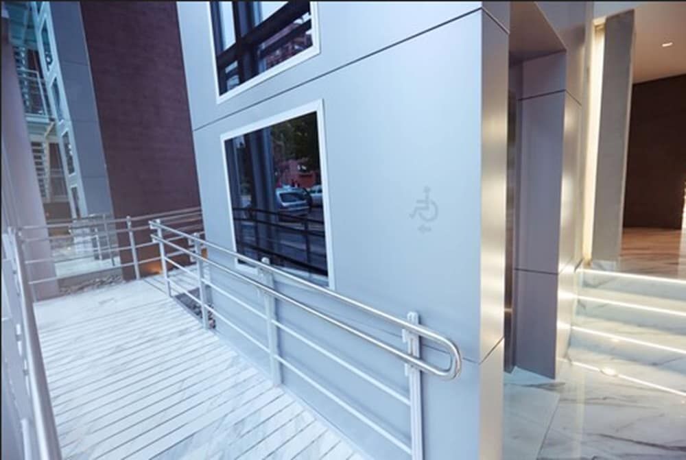 Handrails in hallways