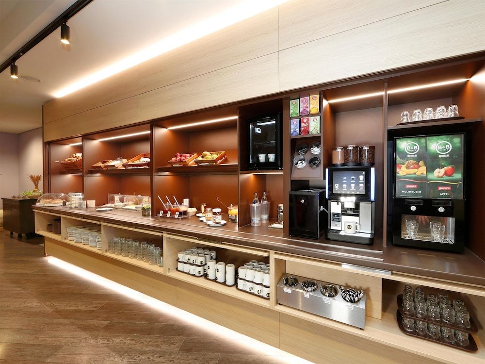 undefined B&B Hotel Berlin City-Ost 6