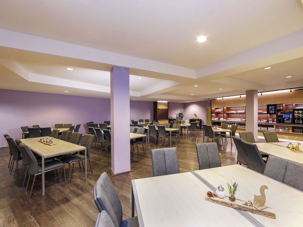 undefined B&B Hotel Berlin City-Ost 10