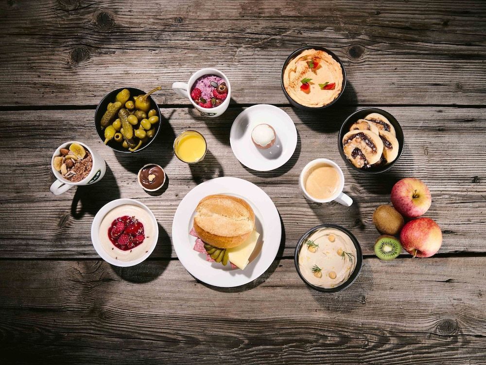 undefined B&B Hotel Berlin City-Ost 9