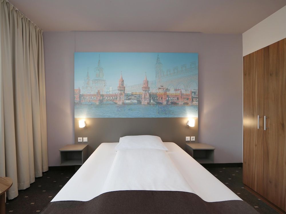 undefined B&B Hotel Berlin City-Ost 7