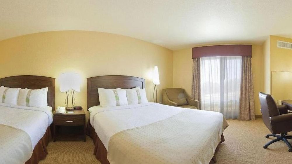 Standard Room, 2 Queen Beds