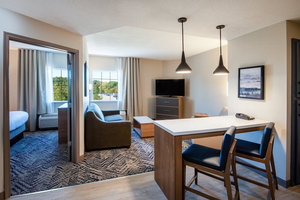 Suite, 1 Queen Bed with Sofa bed, Kitchen