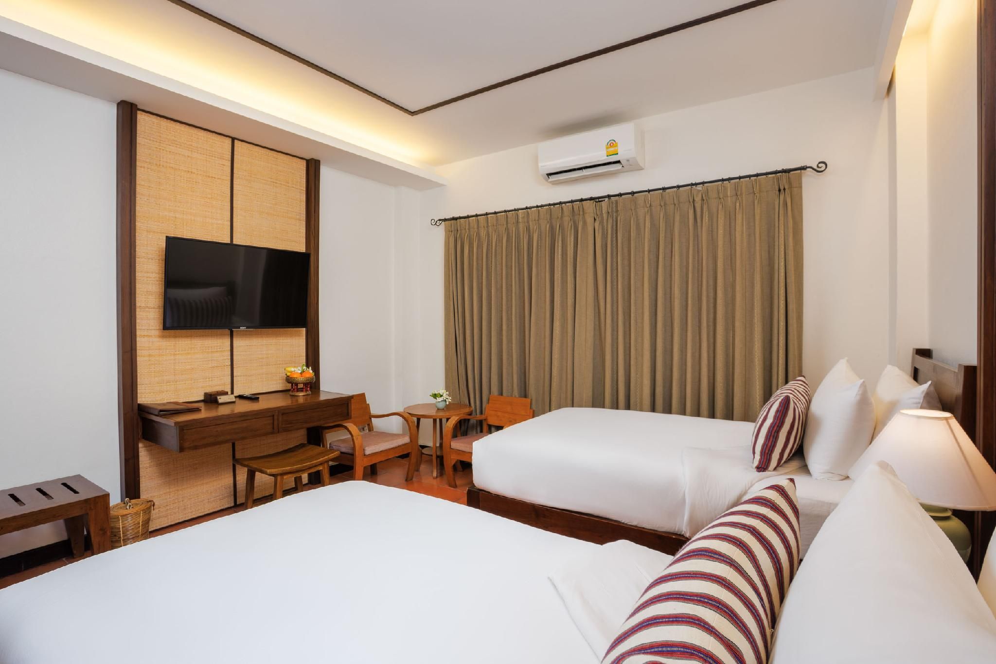 Rimping Village Hotel Superior Twin Room 2