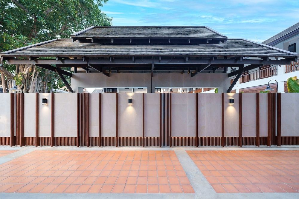 undefined Rimping Village Hotel 4