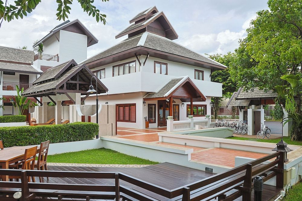 undefined Rimping Village Hotel 3