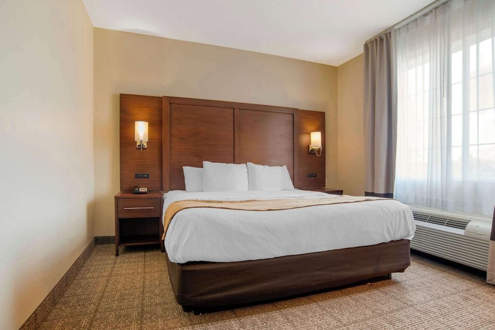 Suite, Multiple Beds, Accessible, Non Smoking