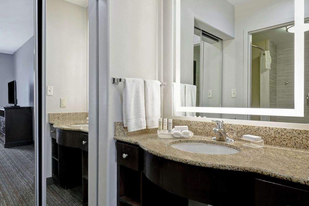 Suite, 2 Bedrooms, Non Smoking