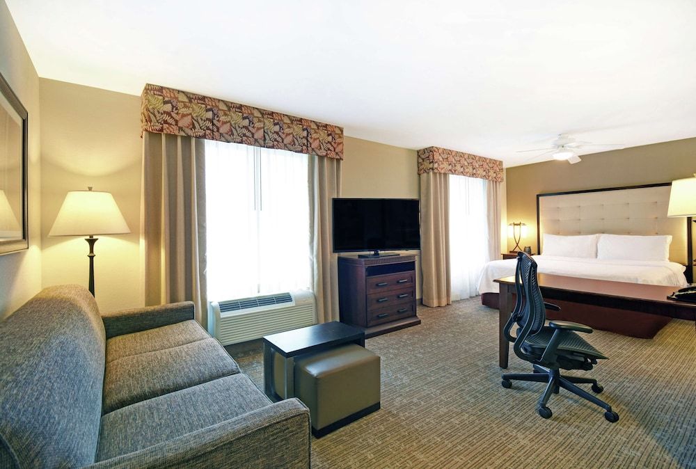 Homewood Suites by Hilton Denver Int'l Airport Studio Suite, 1 King Bed 3