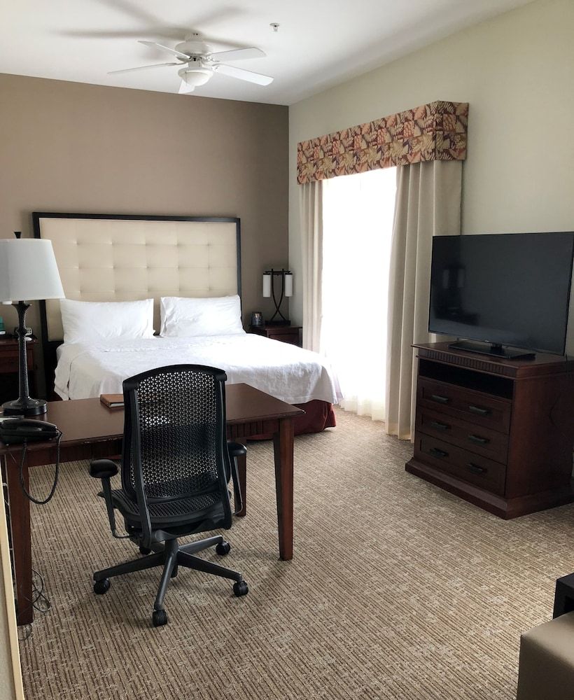 Homewood Suites by Hilton Denver Int'l Airport Studio Suite, 1 King Bed 2