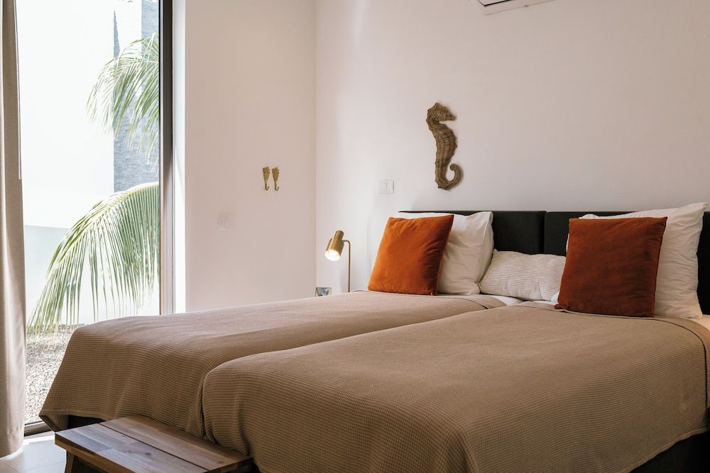 Blue Bay Curacao Golf & Beach Resort Deluxe Villa 2