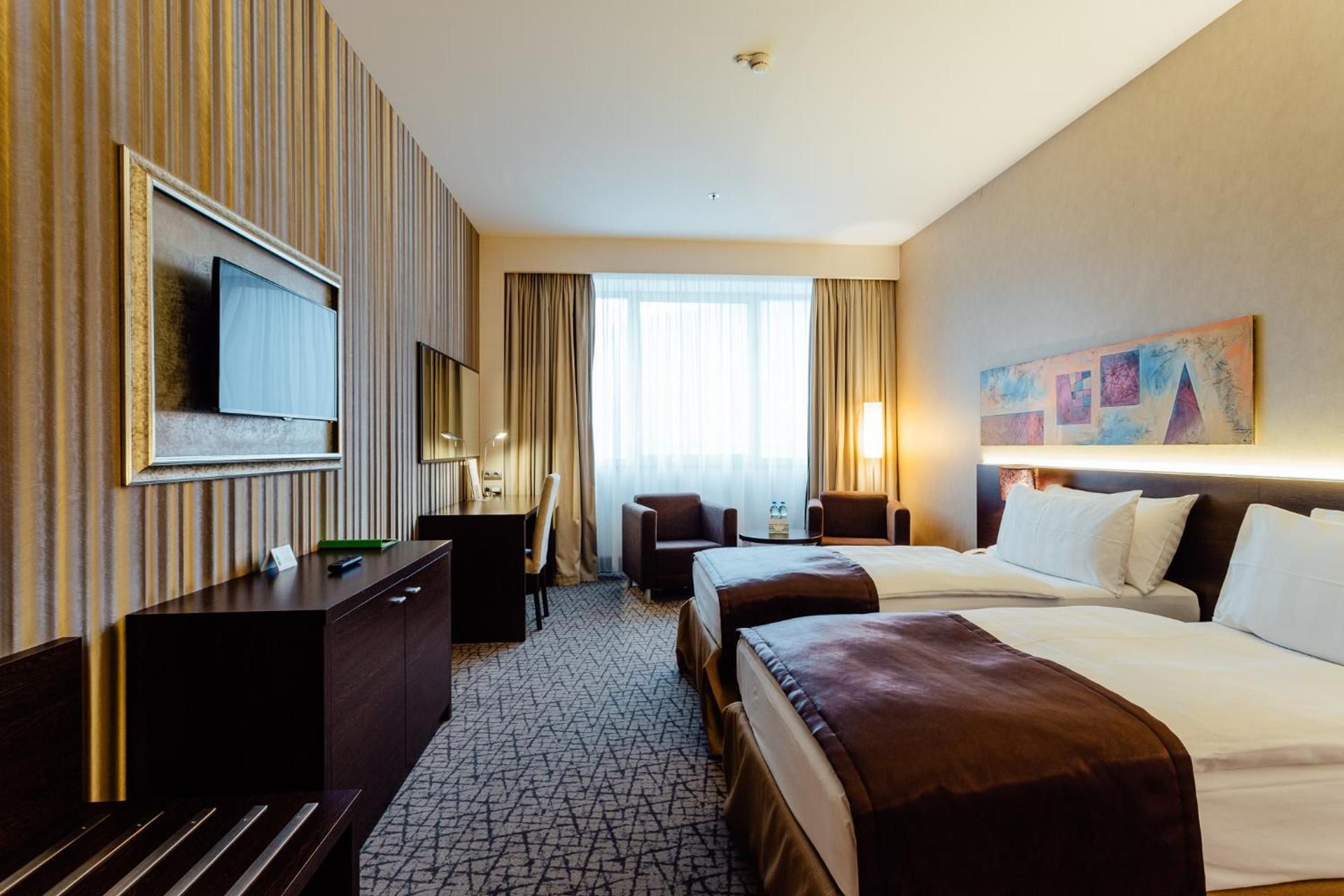 2 Single Beds Standard Mountain View