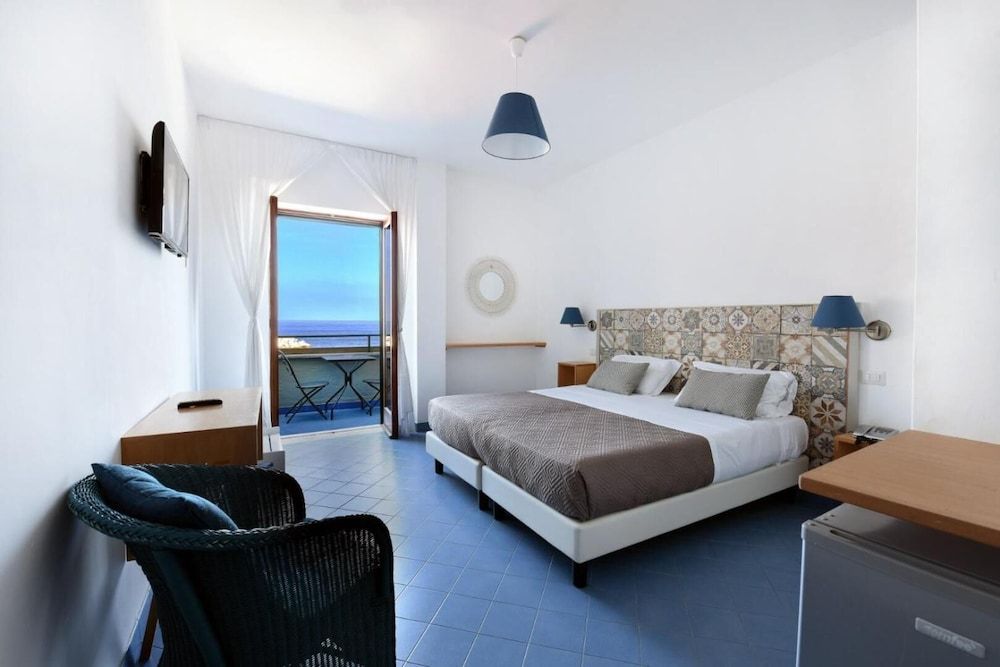 undefined Hotel Baia di Puolo 2