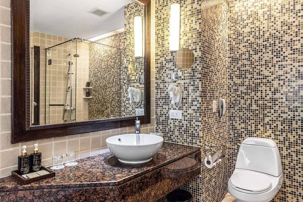 Garden Cliff Resort and Spa Deluxe Room, Sea View 6