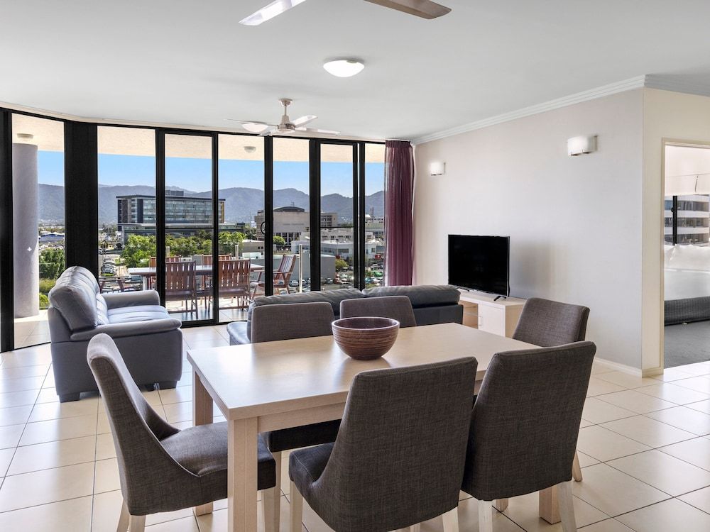 undefined Piermonde Apartments - Cairns 2