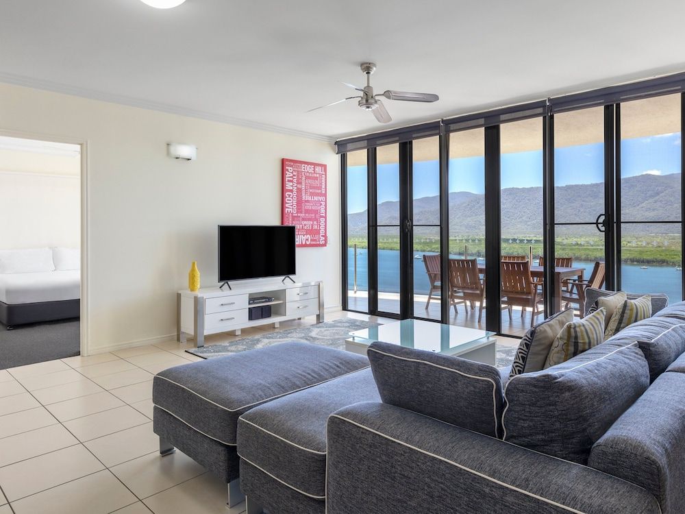 undefined Piermonde Apartments - Cairns 10