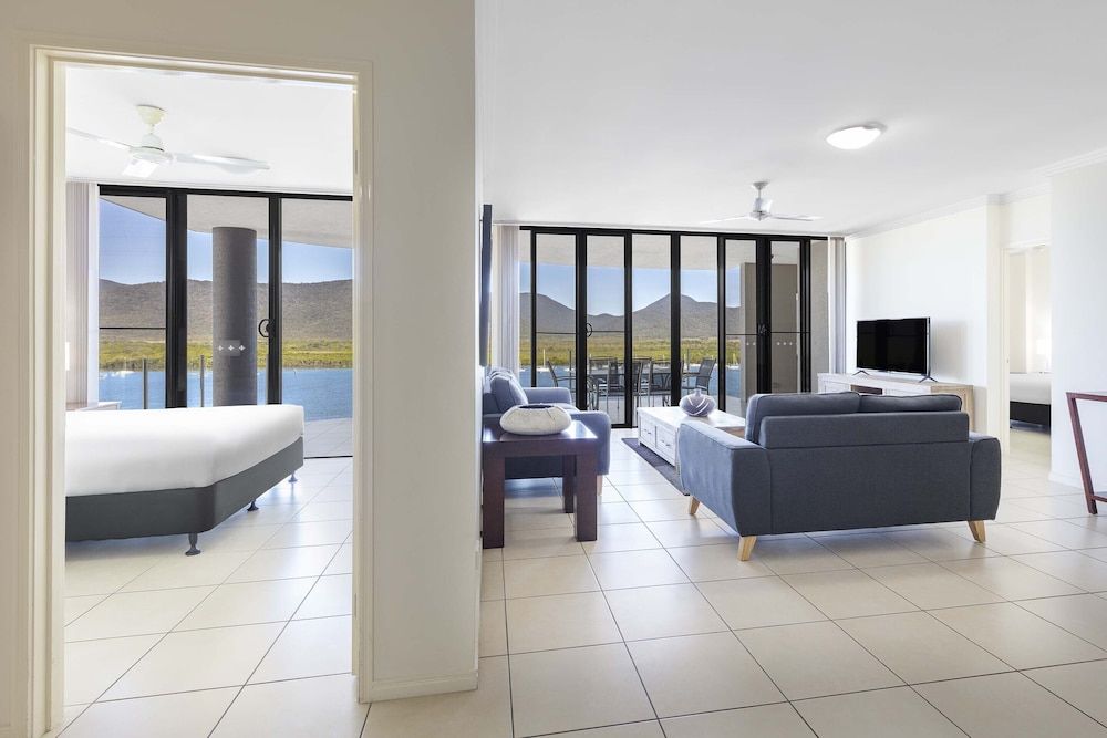 undefined Piermonde Apartments - Cairns 7
