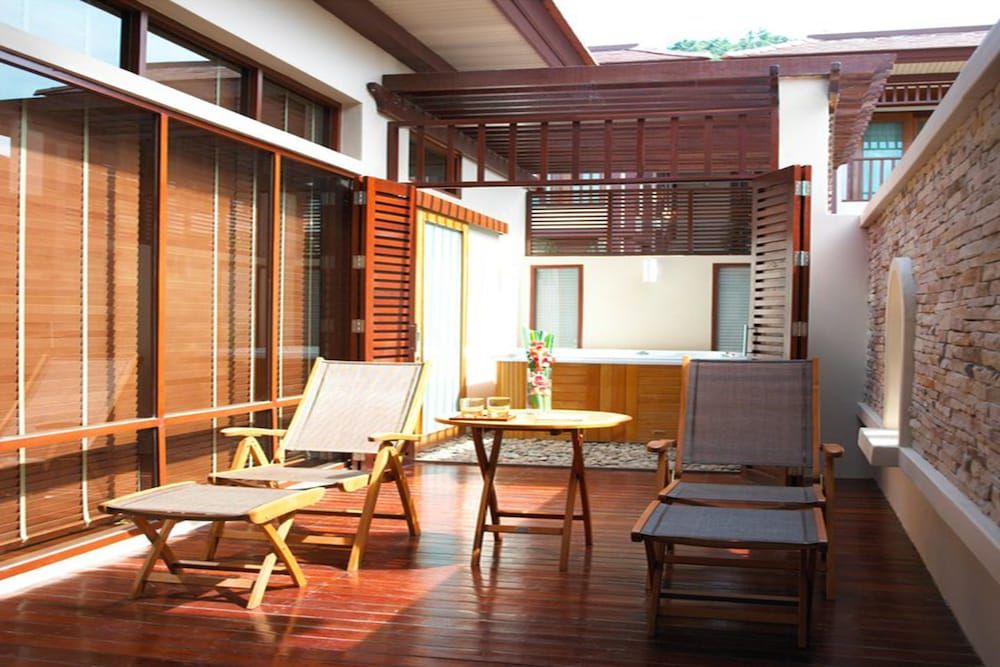 undefined The Sarann 7