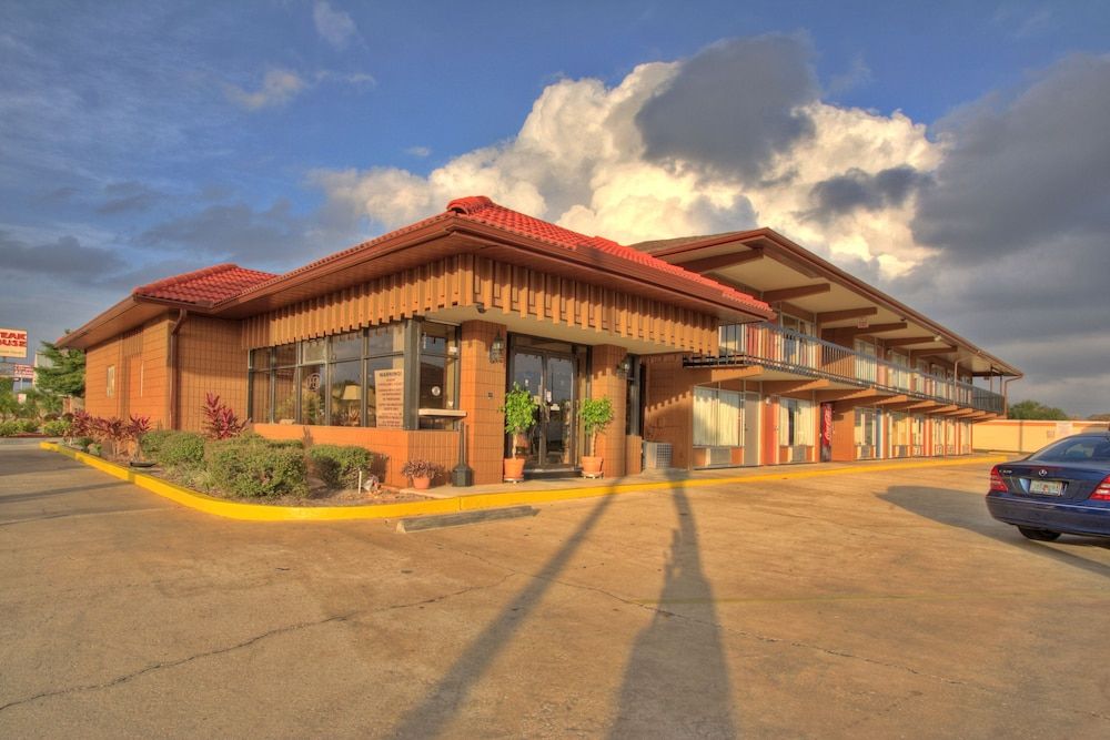 undefined Hotel Bel-Air Orlando 3