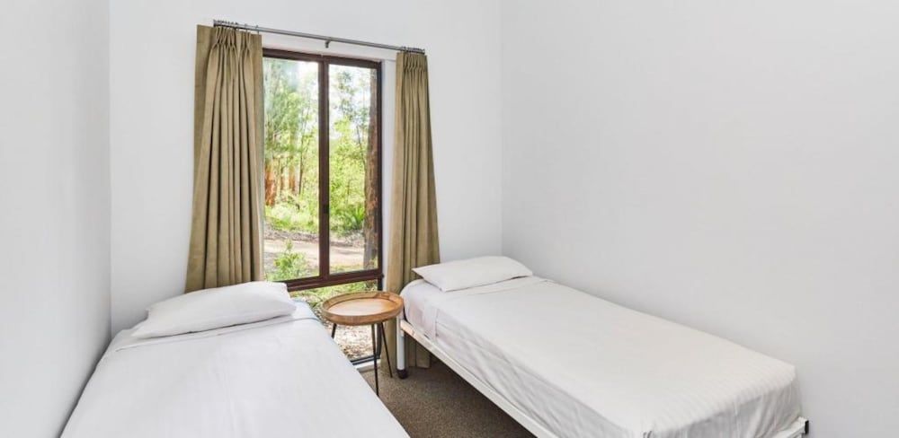 RAC Karri Valley Resort Two Bedrooms Chalet - Lake View 2