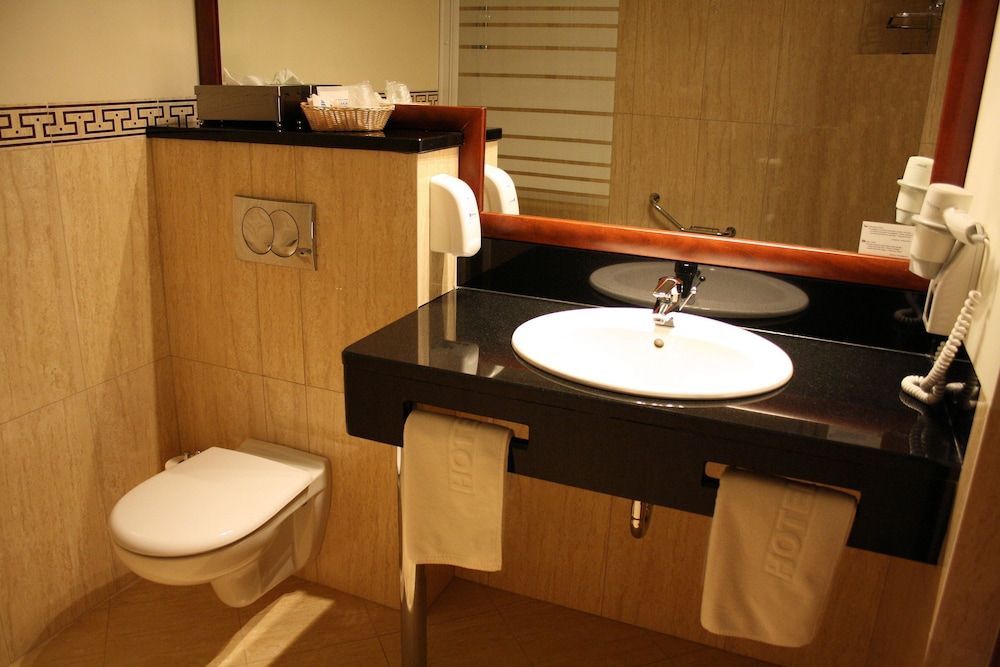 Hotel SPA Faltom Gdynia Rumia Family Room 6