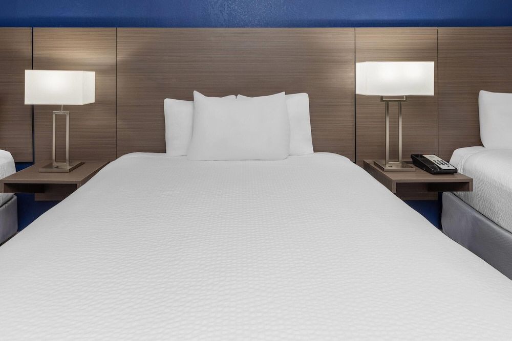 Room, Multiple Beds, Non Smoking