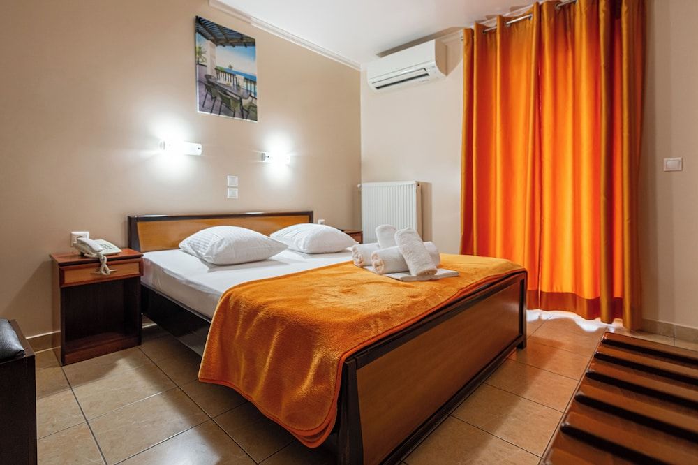Faros 1 Hotel Double or Twin Room 7