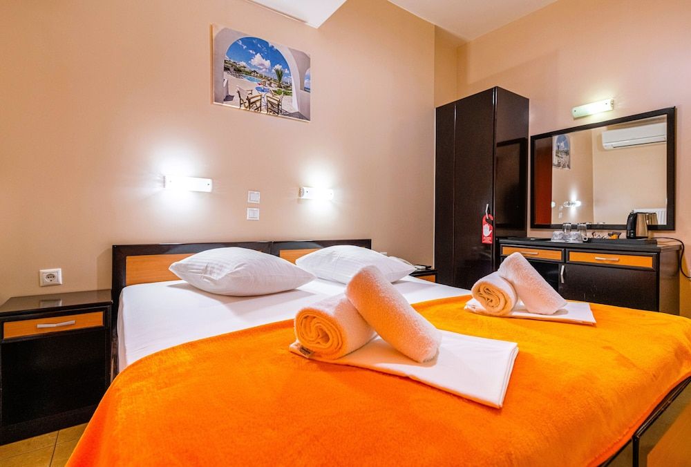 Faros 1 Hotel Double or Twin Room 14