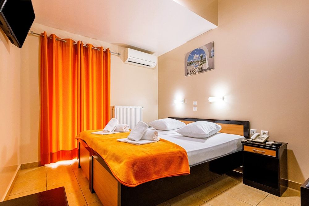 Faros 1 Hotel Double or Twin Room 13