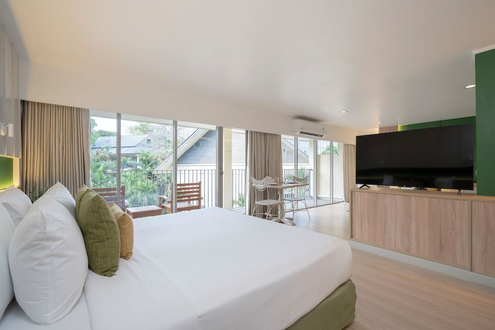 Green Park Resort Junior Suite 3