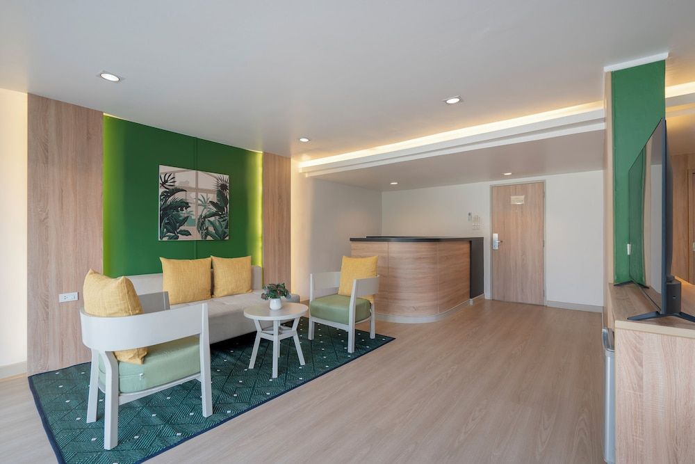 Green Park Resort Junior Suite 6